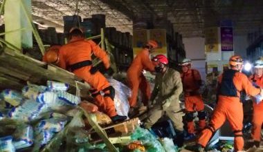 Photo of Vídeo: Queda de prateleiras em supermercado deixa 1 morto e 8 feridos no Maranhão