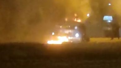 Photo of Carro fica parcialmente destruído após pegar fogo em Cruz das Almas; veja o vídeo